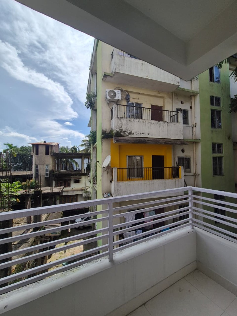 Unfurnished 3bhk in Hengrabari, Guwahati, Assam, India for Rent